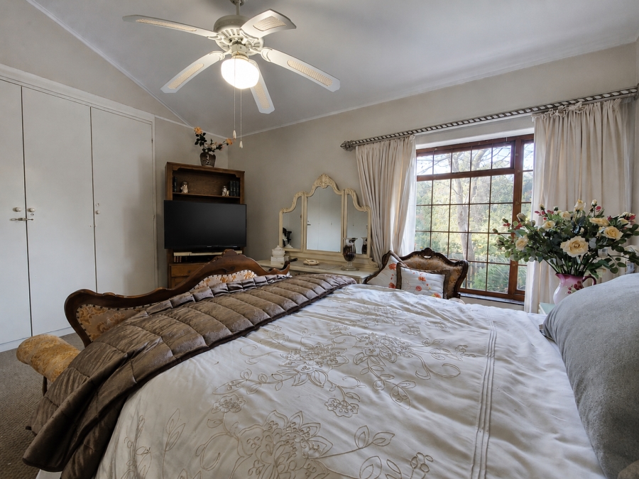 3 Bedroom Property for Sale in Wynberg Upper Western Cape